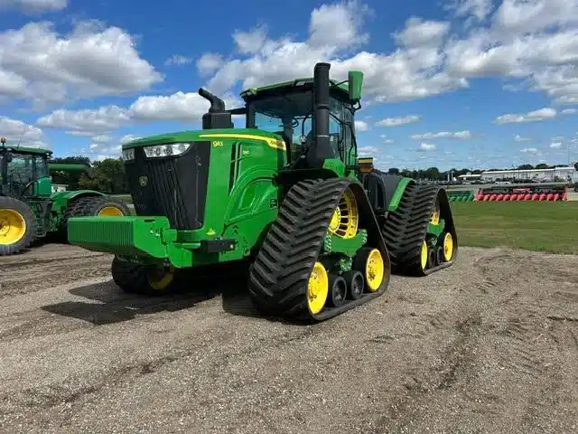 Photo de la Galerie 1 pour 2025 John Deere 9RX 590 Tracteur