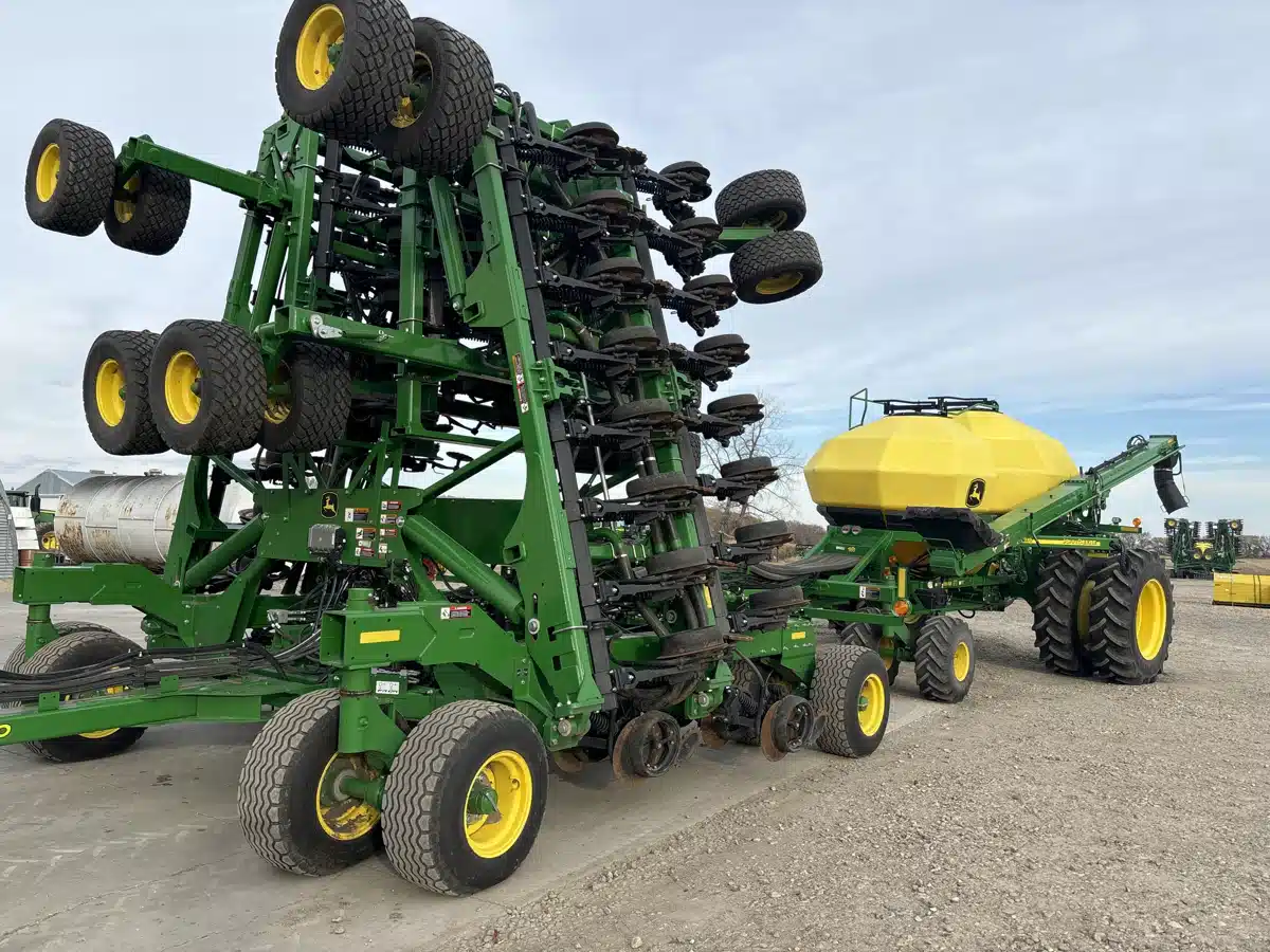 Gallery image 1 for Used 2024 John Deere N560 Air Drill