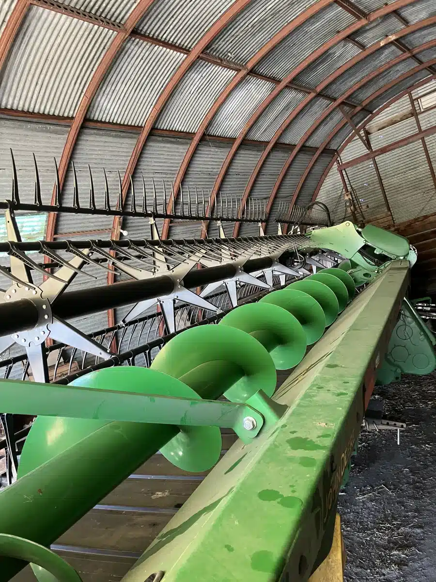 Gallery image 2 for Used 2020 John Deere 740FD Header - Draper