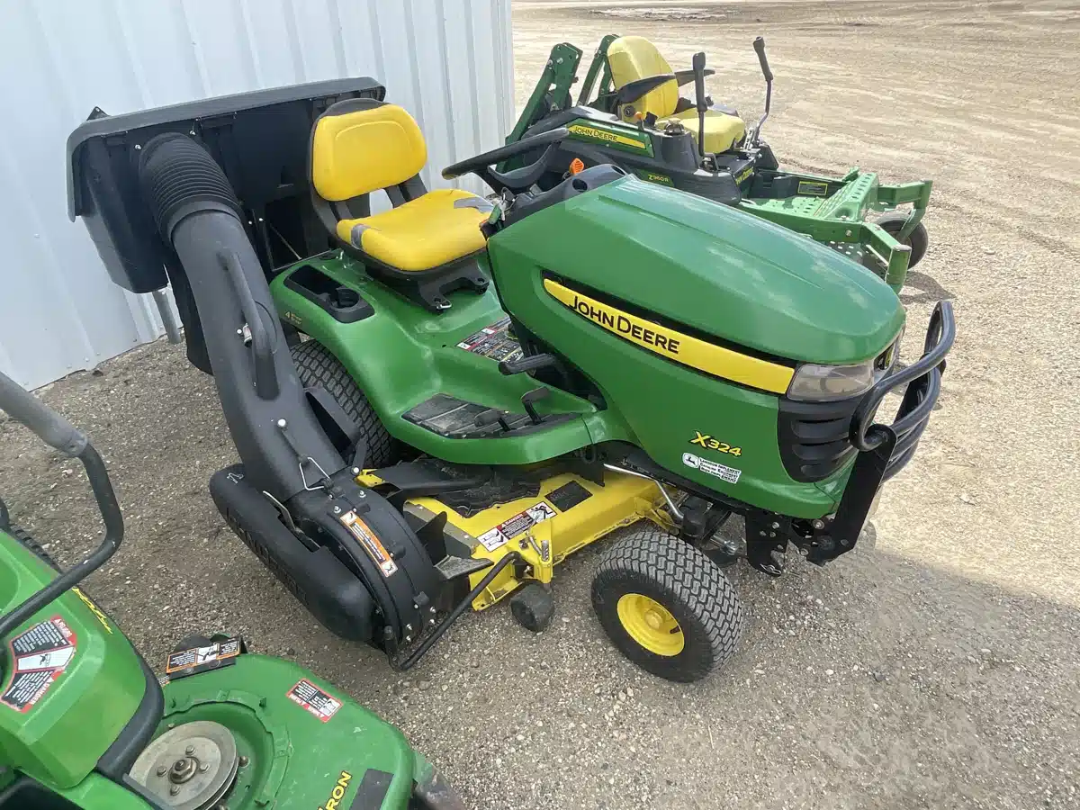 Gallery image 1 for Used 2012 John Deere X324 Lawn Tractor
