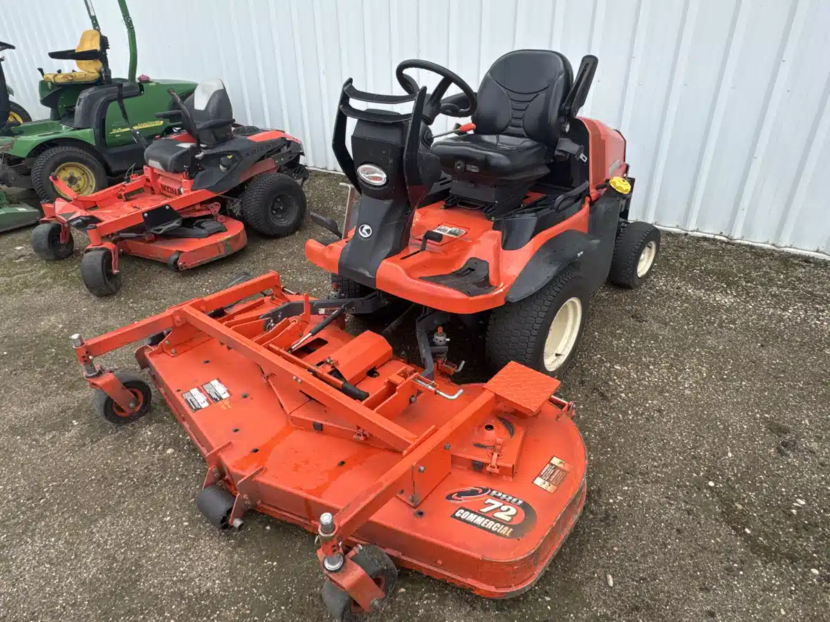 Gallery image 1 for Used 2014 Kubota F2690E Mower - Front Deck