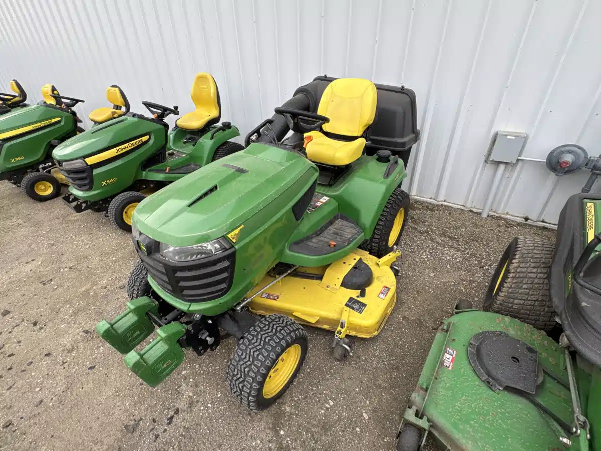 Gallery image 2 for Used 2017 John Deere X739 Lawn Tractor