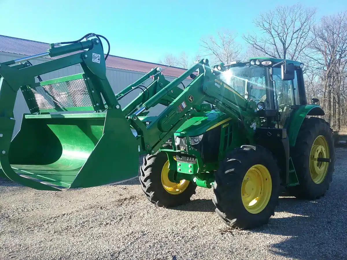 Gallery image 1 for Used 2021 John Deere 6120M Tractor