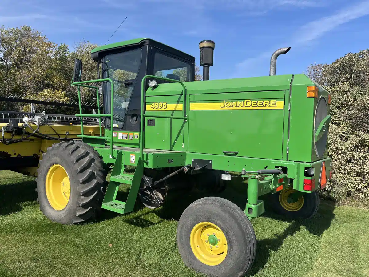 Gallery image 2 for Used 2009 John Deere 4895 Windrower