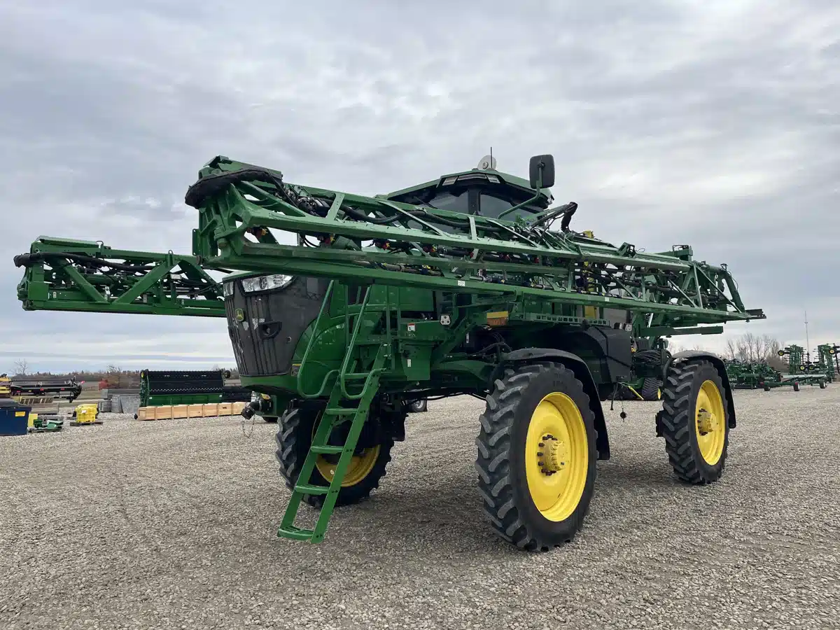 Gallery image 1 for Used 2024 John Deere 410R Sprayer - Self Propelled