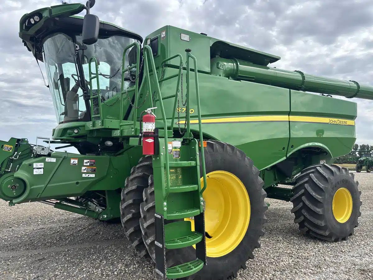 Photo de la Galerie 1 pour 2022 John Deere S770 Batteuse