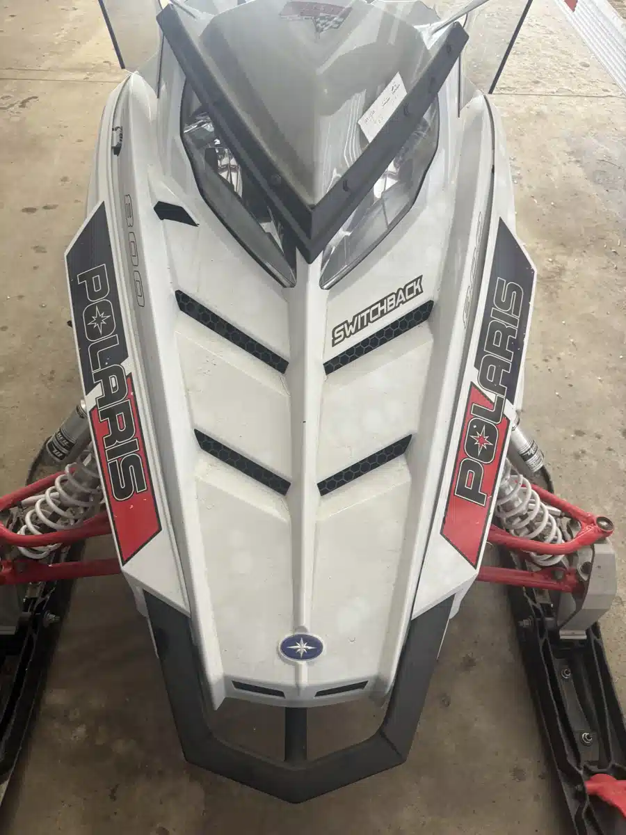 Gallery image 2 for 2014 Polaris 800 Switchback Pro R Snowmobile