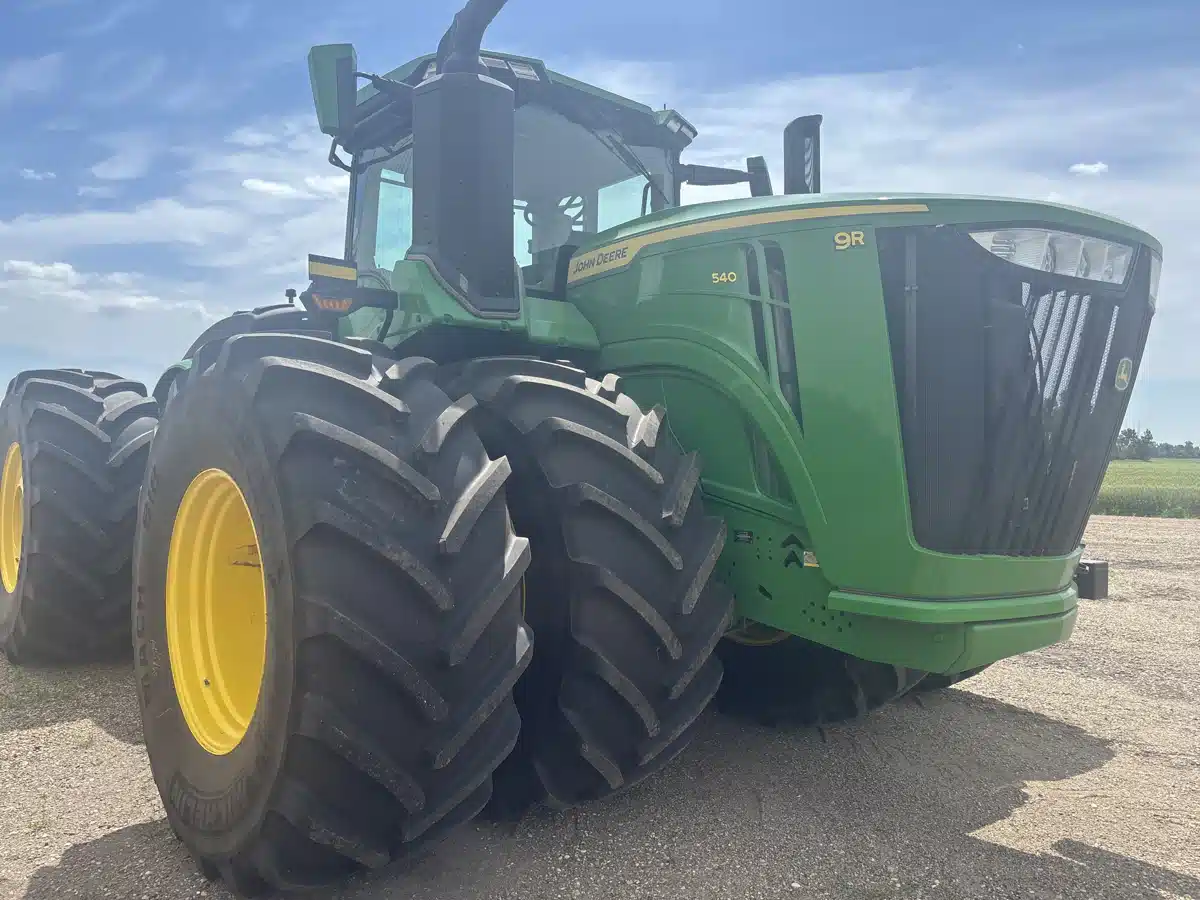Photo de la Galerie 1 pour 2025 John Deere 9R 540 Tracteur