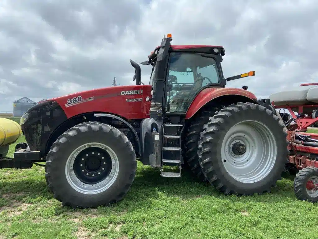 Gallery image 1 for Used 2022 Case IH MAGNUM 380 Tractor