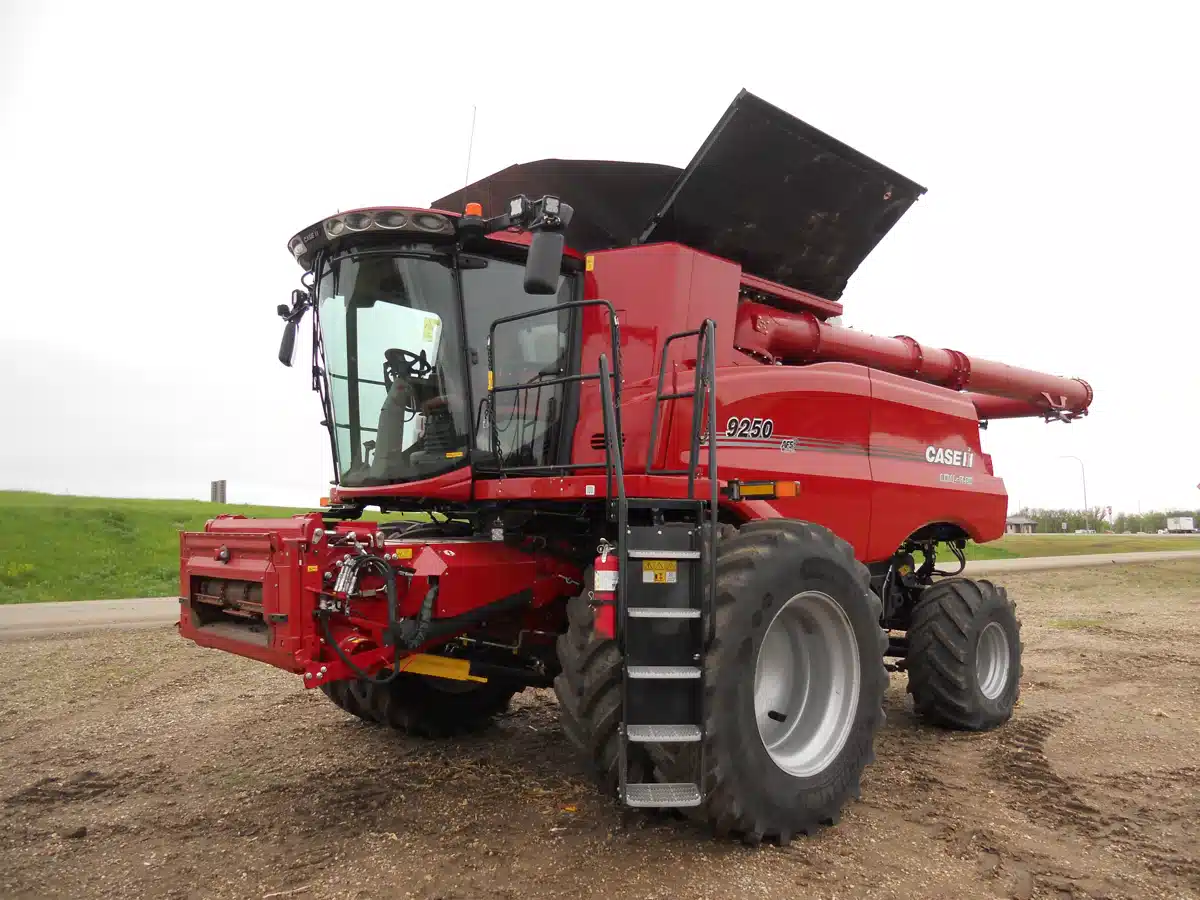 Gallery image 1 for Used 2023 Case IH 9250 Combine