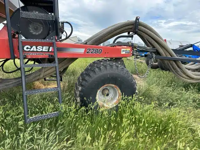 Gallery image 2 for Used 2011 Case IH 2280 Air Cart