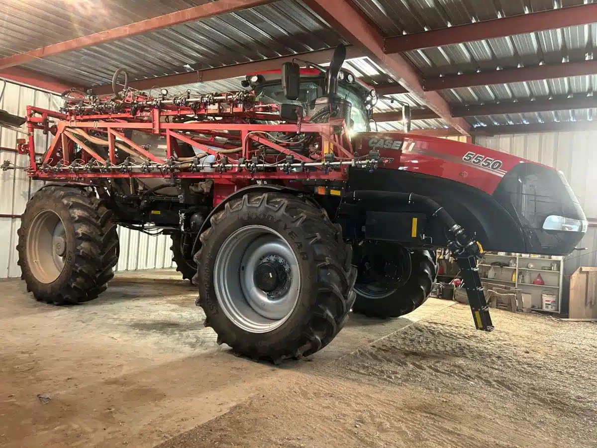 Gallery image 2 for Used 2021 Case IH TRIDENT 5550 Sprayer - Self Propelled