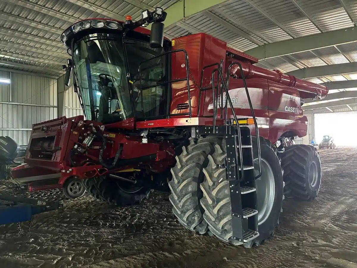 Gallery image 2 for 2024 Case IH 9250 Combine