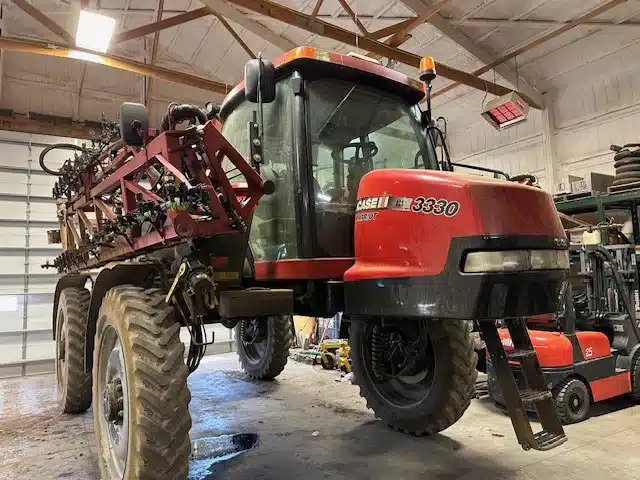 Gallery image 1 for Used 2013 Case IH PATRIOT 3330 Sprayer - Self Propelled