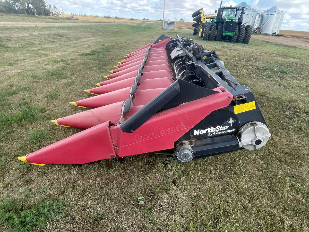 Gallery image 1 for Used 2006 Geringhoff NORTHSTAR 1230F Header - Row Crop