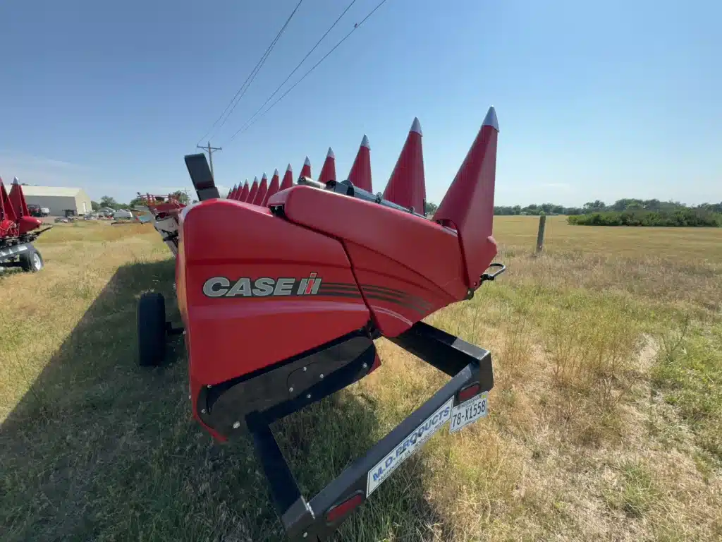 Gallery image 2 for Used 2024 Case IH 4412 Header Combine