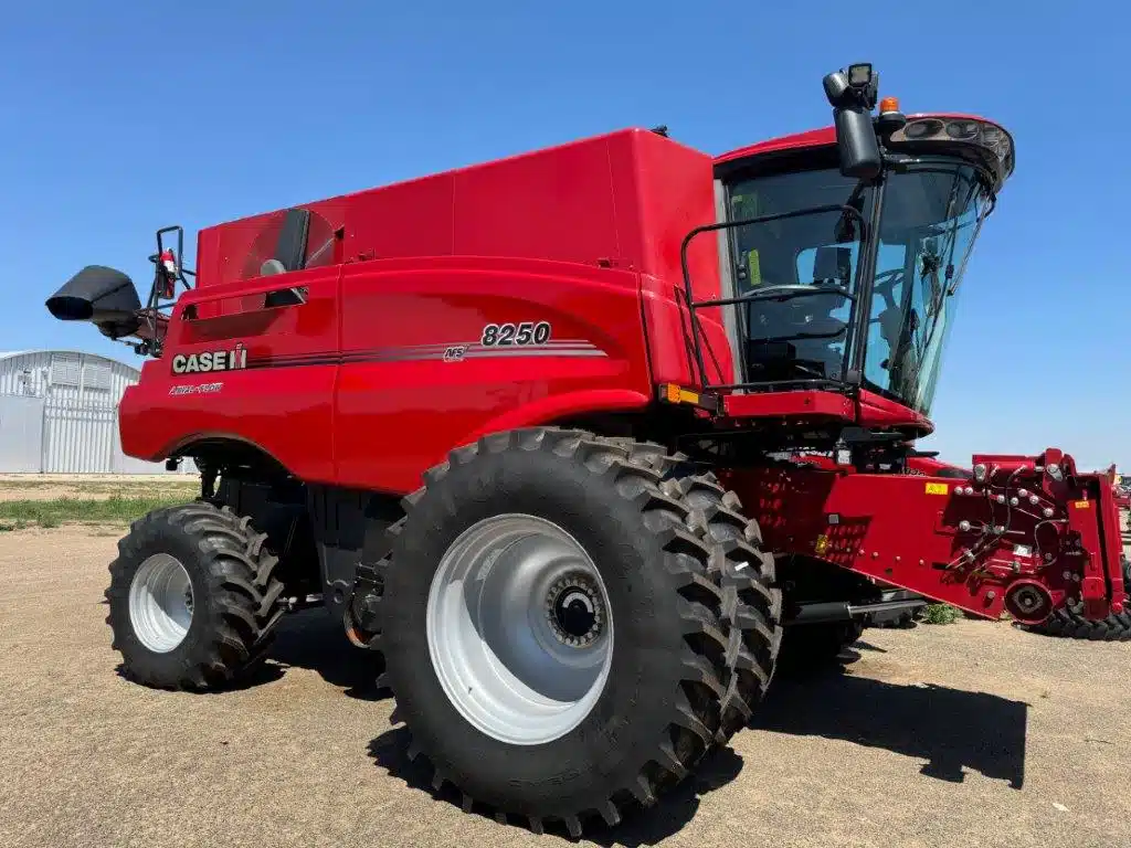Gallery image 2 for Used 2023 Case IH 8250 Combine