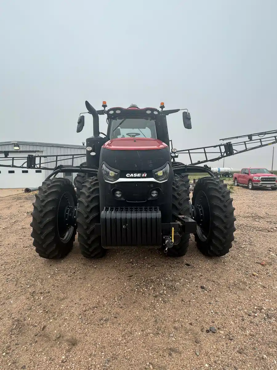 Gallery image 2 for Used 2023 Case IH MAGNUM 310 Tractor