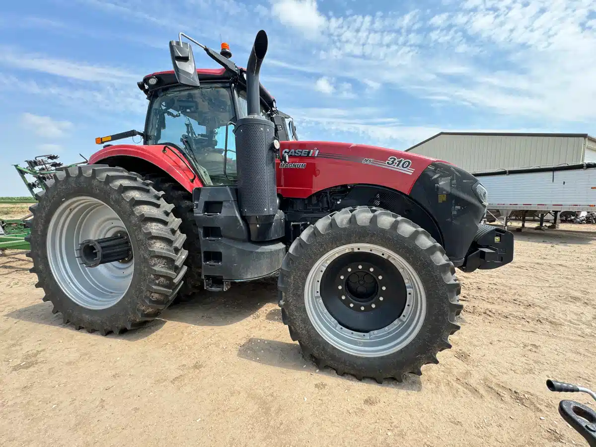 Gallery image 1 for Used 2023 Case IH MAGNUM 310 Tractor