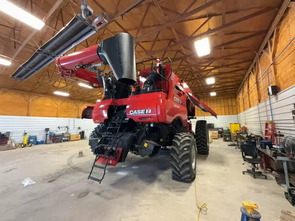 Gallery image 2 for Used 2024 Case IH 7250 Combine