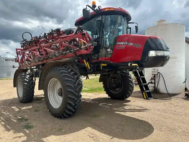 Gallery image 1 for Used 2019 Case IH PATRIOT 4440 Sprayer - Self Propelled