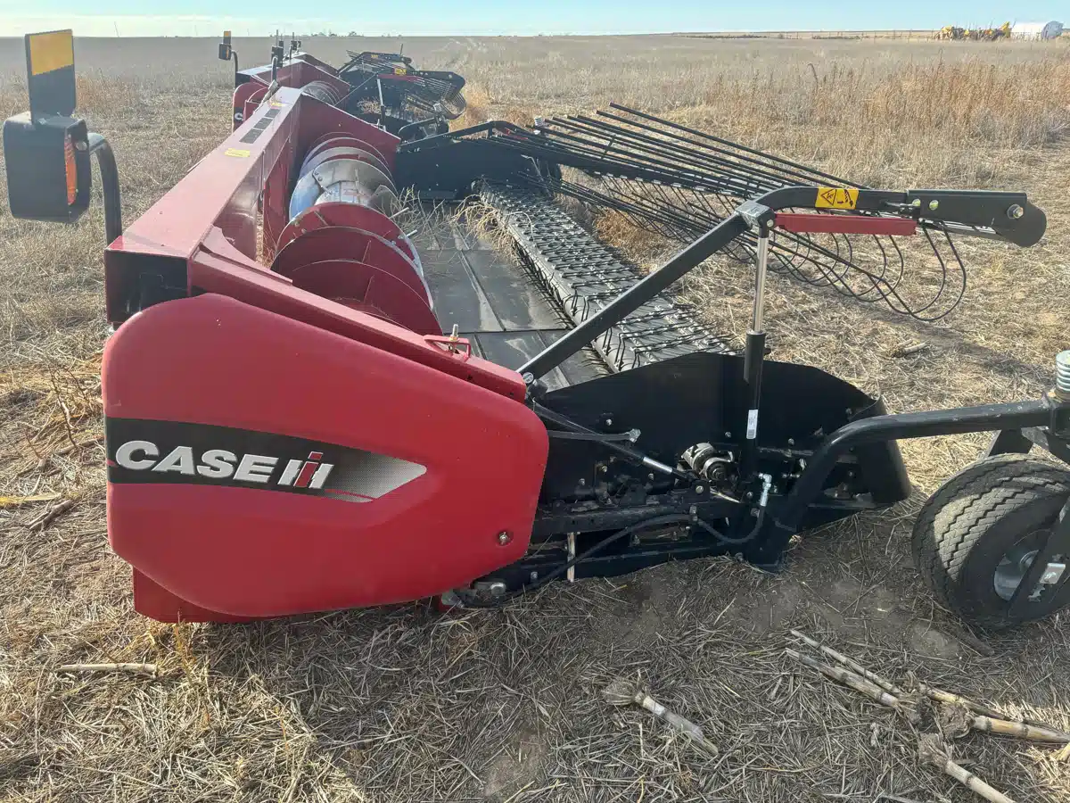Gallery image 2 for Used 2020 Case IH 3016 Header - Pickup