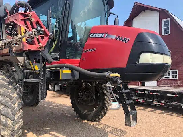 Gallery image 2 for 2019 Case IH PATRIOT 4440 Sprayer - Self Propelled