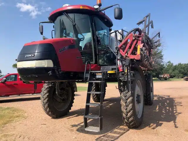 Gallery image 1 for 2019 Case IH PATRIOT 4440 Sprayer - Self Propelled