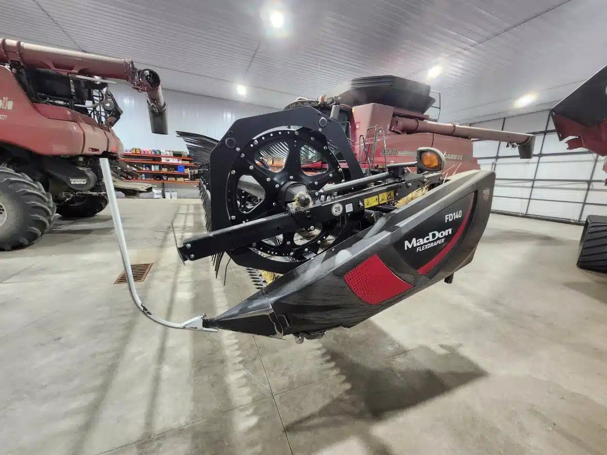 Gallery image 1 for Used 2019 MacDon FD140 Header - Flex Draper
