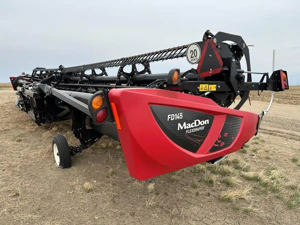 Gallery image 1 for Used 2020 MacDon FD75 Header - Draper