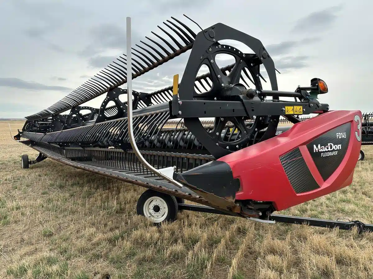 Gallery image 1 for Used 2020 MacDon FD75 Header - Flex Draper