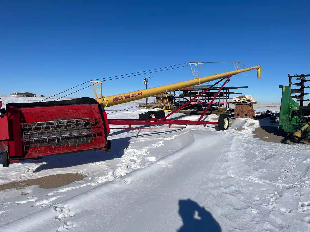 Gallery image 2 for Used 2015 Westfield MKX100-83 Grain Auger