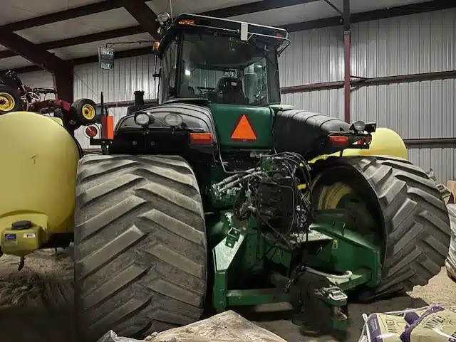 Gallery image 2 for Used 2010 John Deere 9630T Tractor