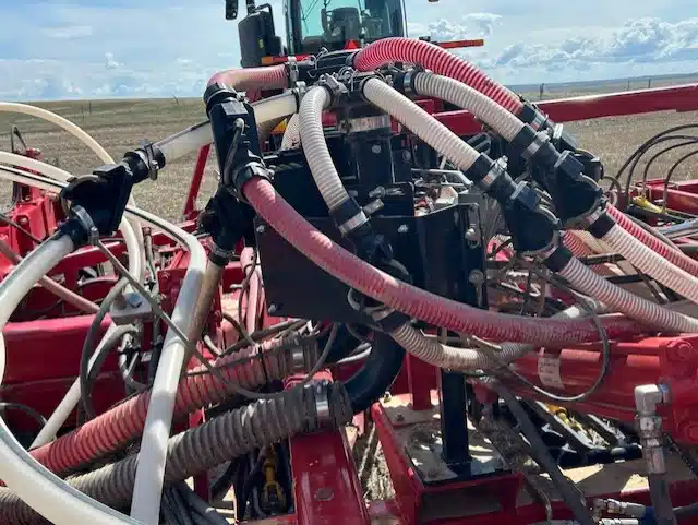 Gallery image 2 for Used 2023 Bourgault 3420-80/ Trailing 9950 Air Drill