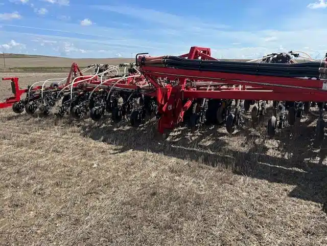 Gallery image 1 for Used 2023 Bourgault 3420-80/ Trailing 9950 Air Drill