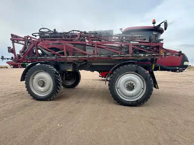 Gallery image 1 for Used 2018 Case IH PATRIOT 4440 Sprayer - Self Propelled