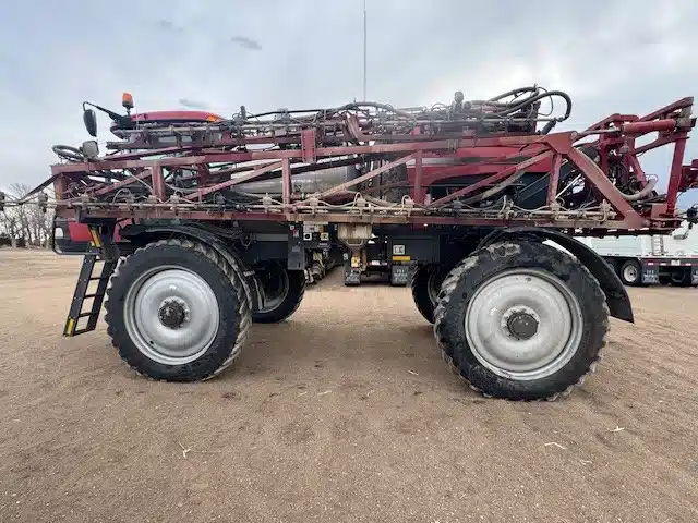 Gallery image 2 for Used 2018 Case IH PATRIOT 4440 Sprayer - Self Propelled