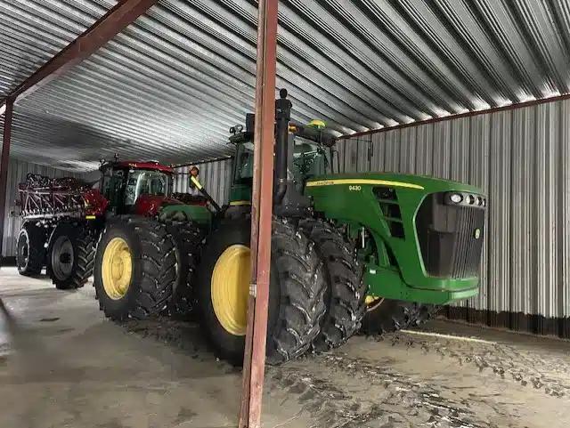 Gallery image 1 for Used 2011 John Deere 9430 Tractor