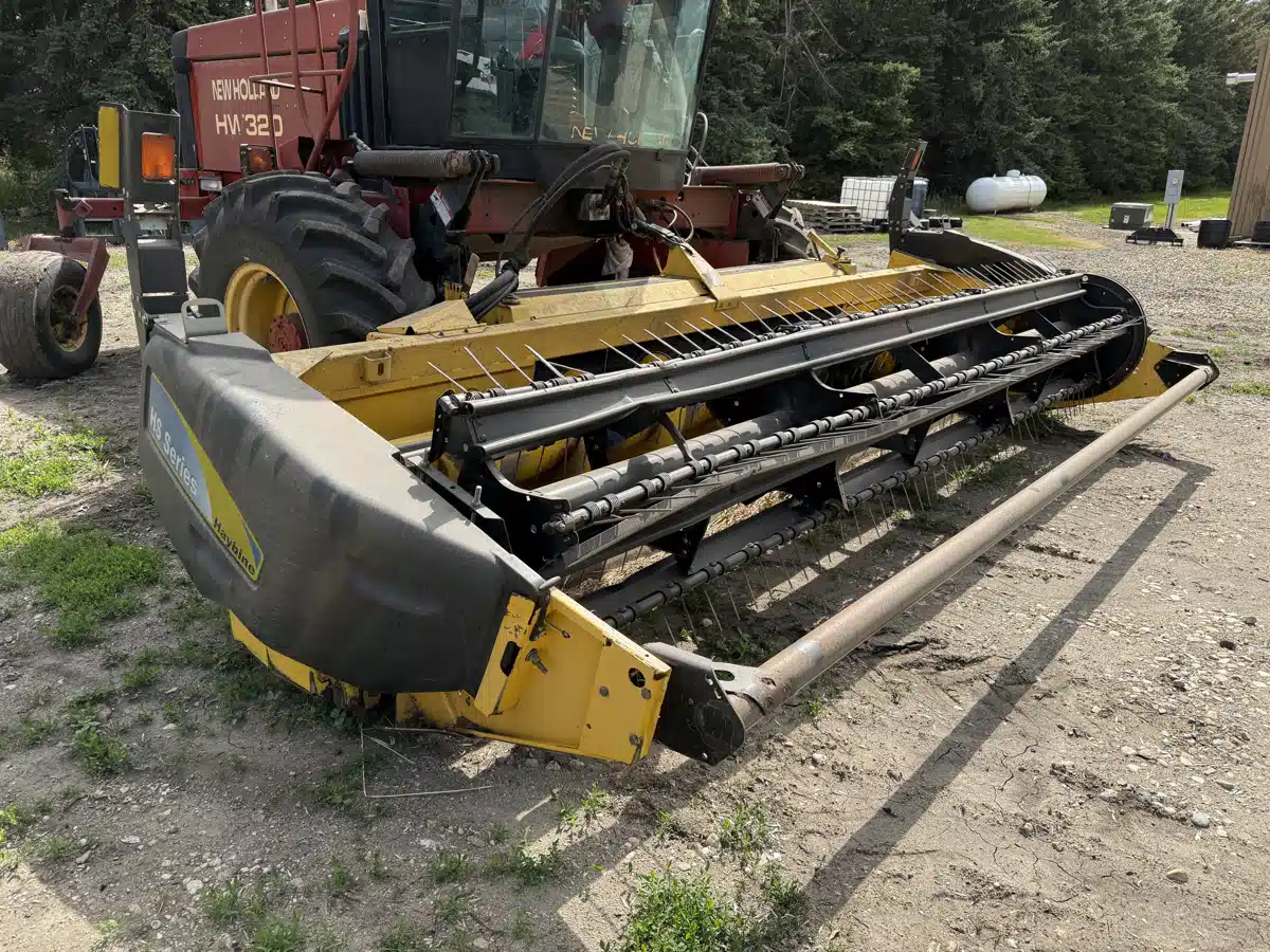 Gallery image 1 for Used 2011 New Holland HS16 Mower Conditioner