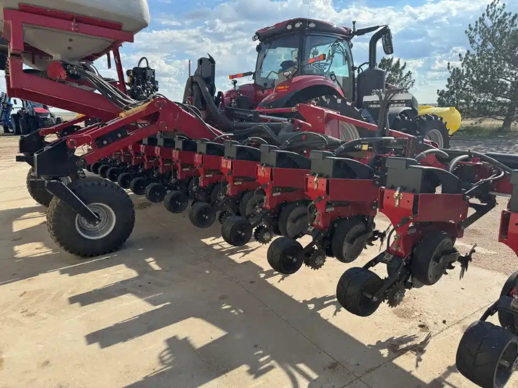 Gallery image 1 for Used 2014 Case IH 1235 Planter