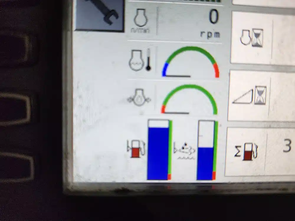 Gallery image 2 for Used 2014 Challenger MT675D Tractor