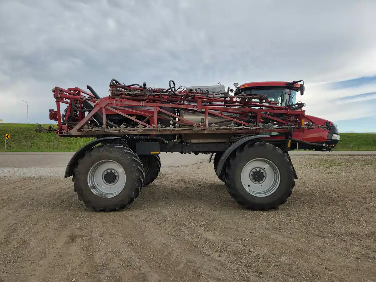 Gallery image 2 for Used 2018 Case IH PATRIOT 4440 Sprayer - Self Propelled