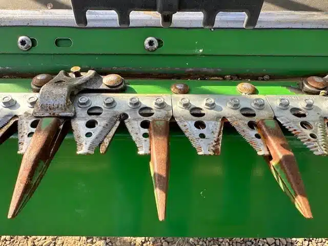 Gallery image 2 for Used 2017 John Deere 640D Header Combine
