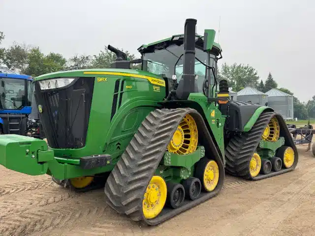 Gallery image 1 for Used 2024 John Deere 9RX 640 Tractor