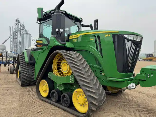 Gallery image 2 for Used 2024 John Deere 9RX 640 Tractor