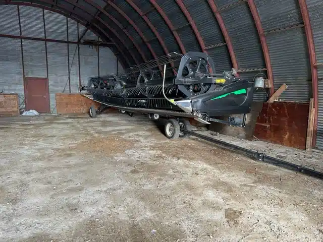 Gallery image 2 for Used 2017 MacDon FD75 Header - Flex Draper