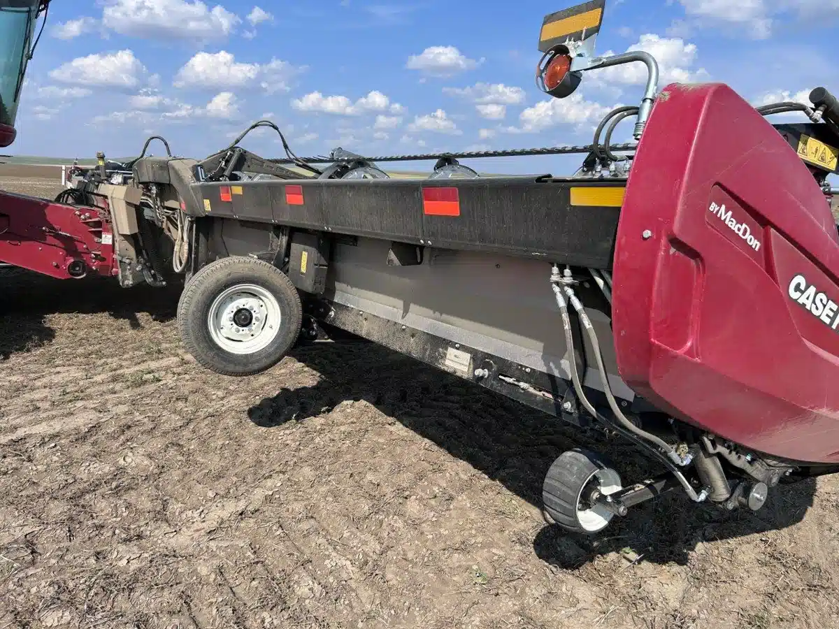 Gallery image 1 for Used 2023 MacDon FD250 Header - Flex Draper