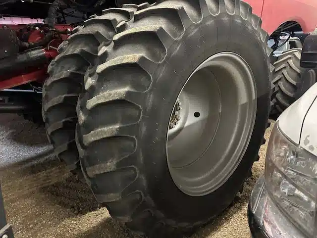 Gallery image 2 for Used 2014 Case IH 8230 Combine