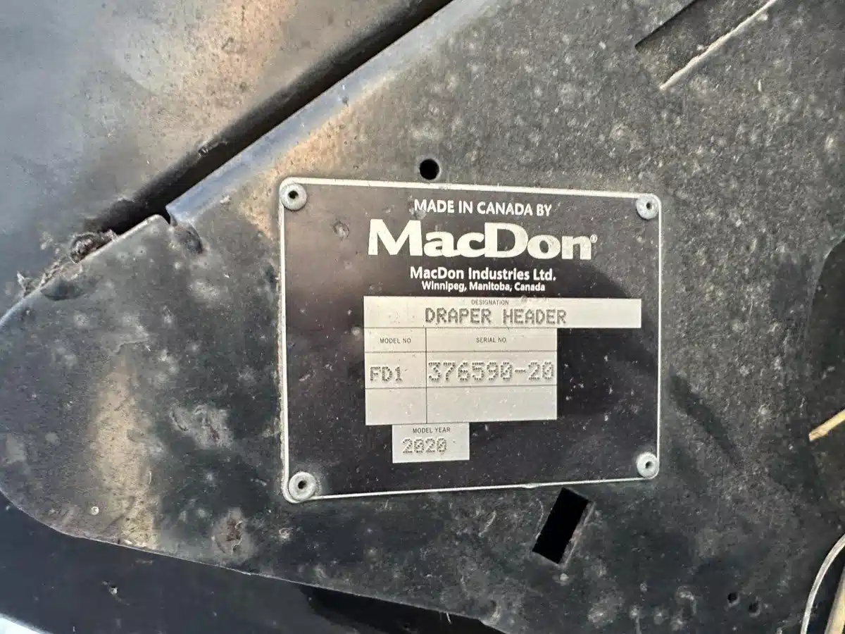 Gallery image 2 for Used 2020 MacDon FD75 Header Combine