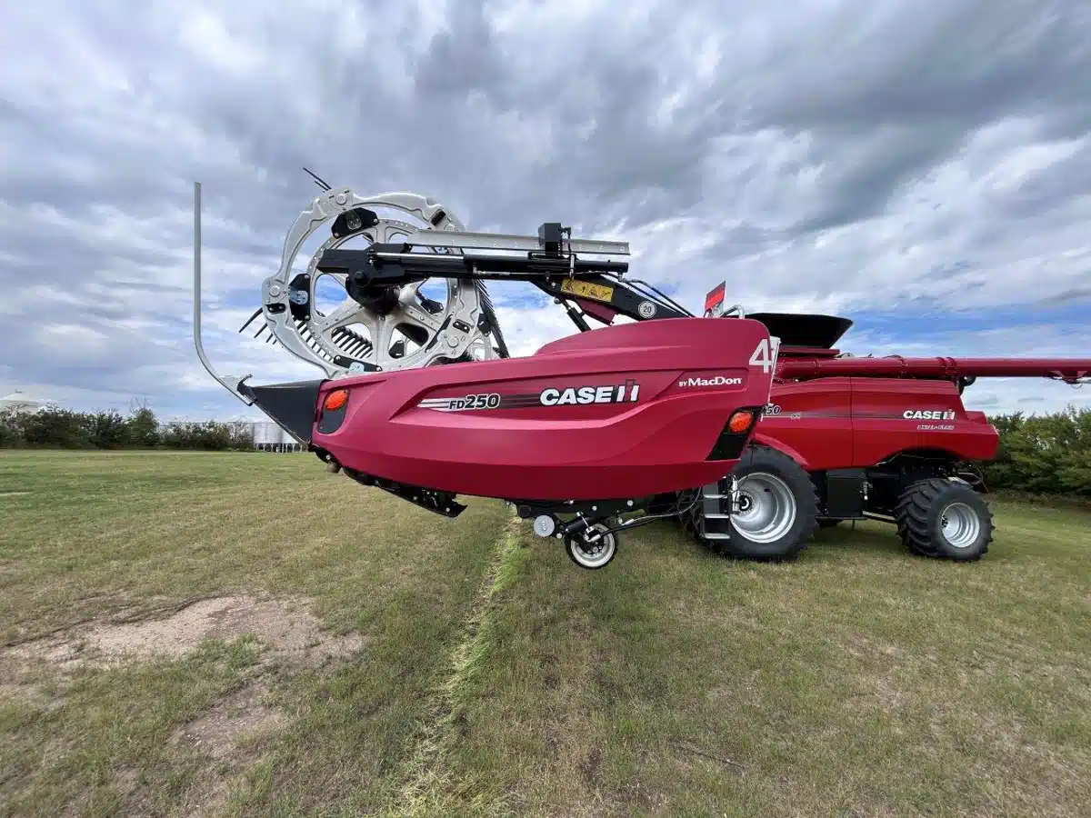 Gallery image 1 for Used 2024 MacDon FD250 Header - Flex Draper